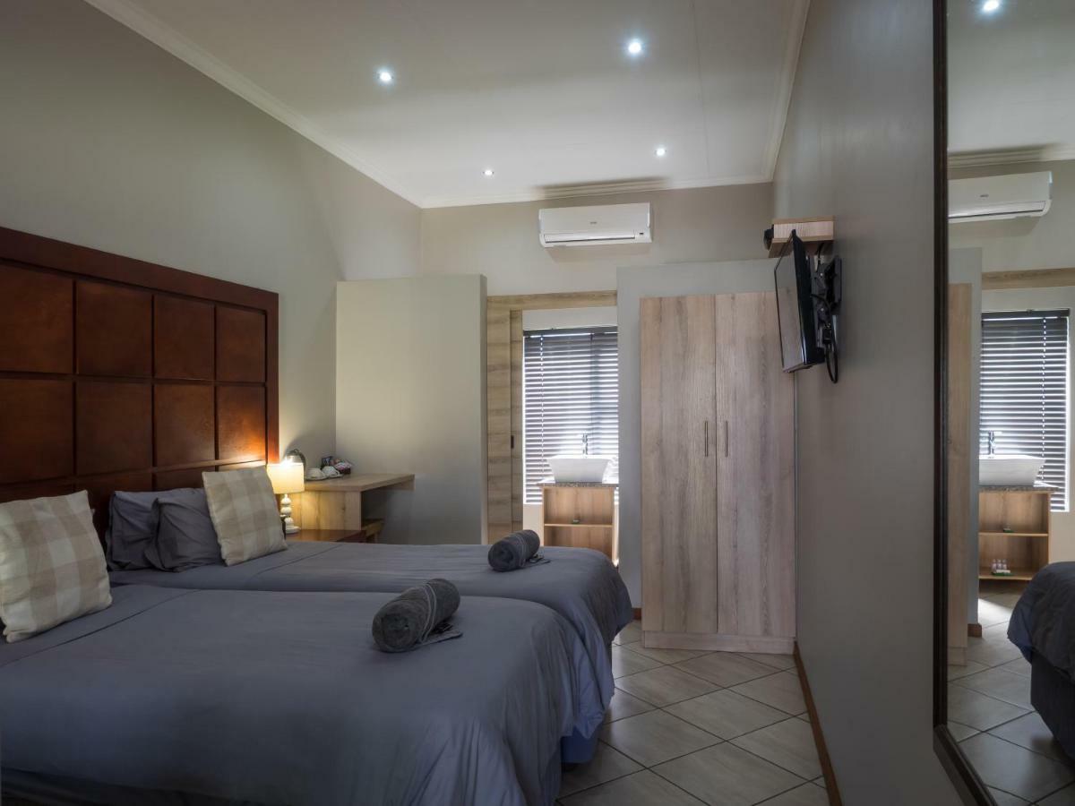 Hotel @ 塞昆达 外观 照片